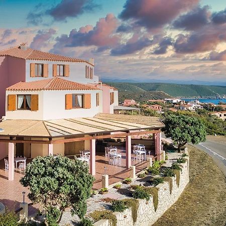 Hotel Trinita Dei Corsari Торе Дей Корсари Екстериор снимка