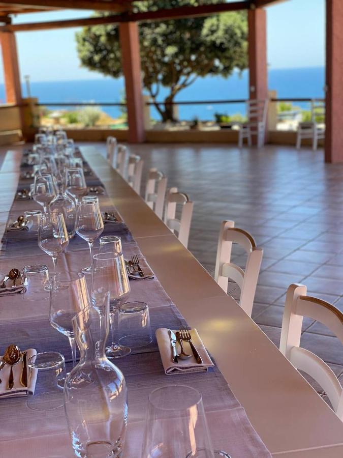 Hotel Trinita Dei Corsari Торе Дей Корсари Екстериор снимка