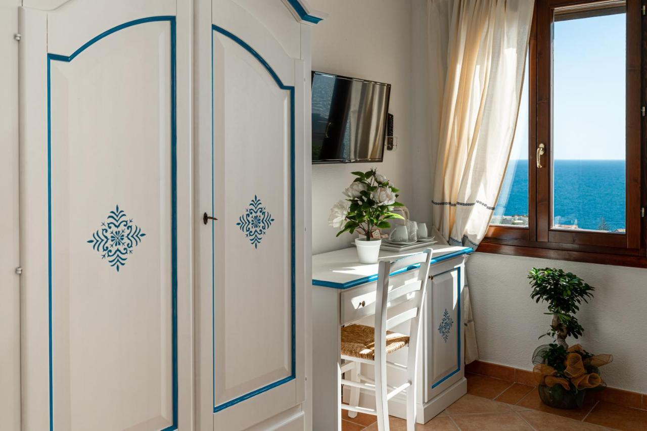 Hotel Trinita Dei Corsari Торе Дей Корсари Екстериор снимка