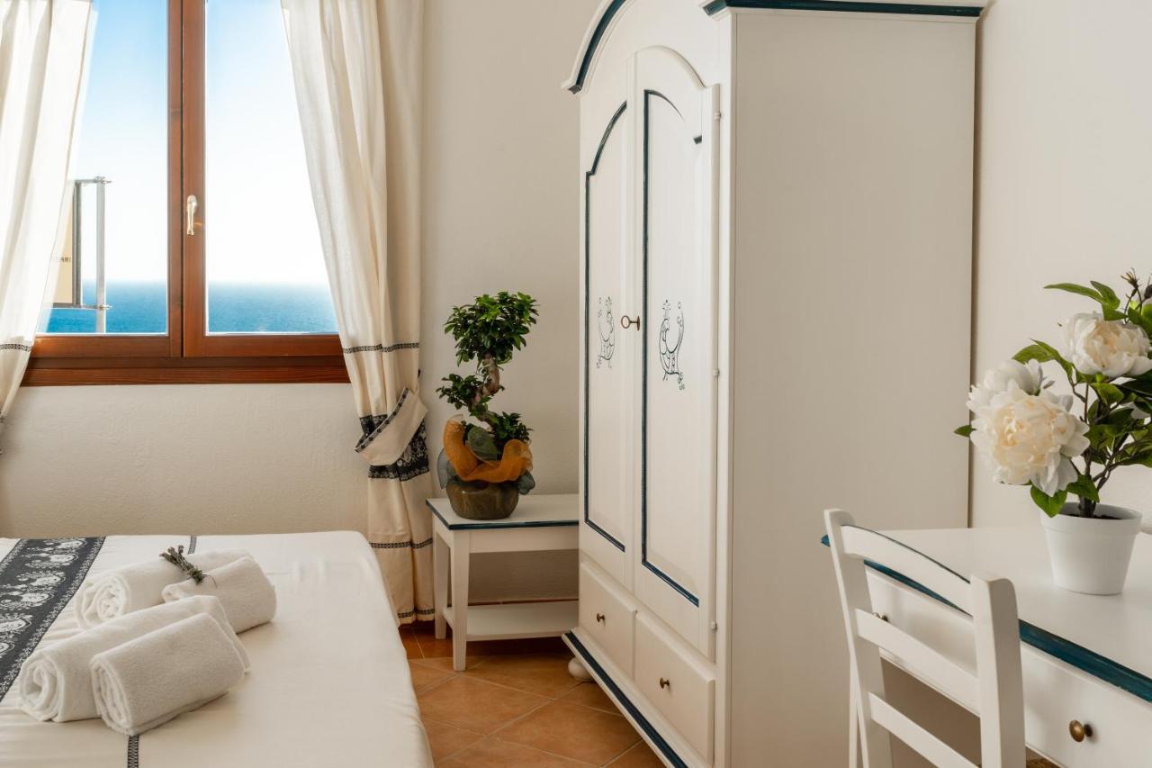 Hotel Trinita Dei Corsari Торе Дей Корсари Екстериор снимка